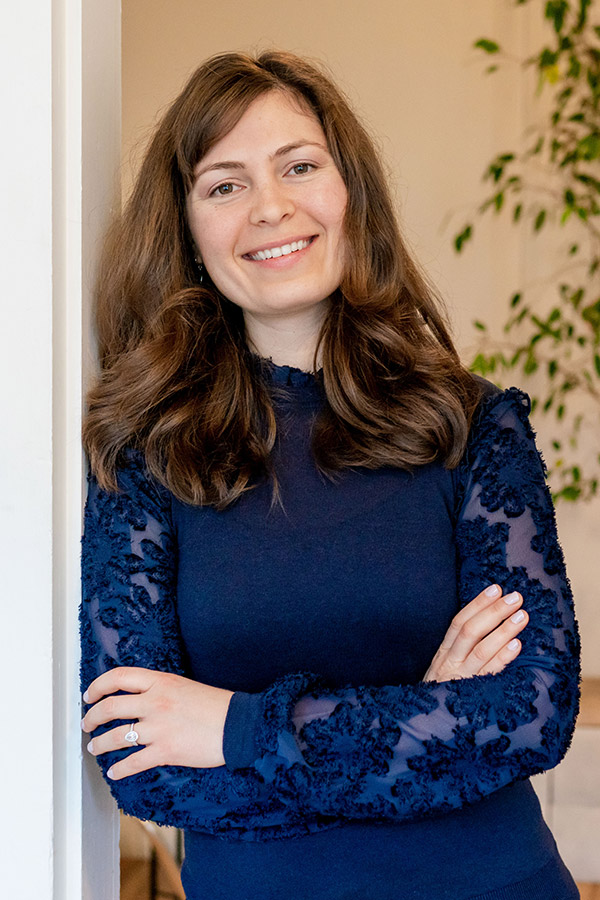 Mo Hossain on Immigrant Entrepreneurs Podcast 1 Alina - Mo Hossain on Immigrant Entrepreneurs Podcast